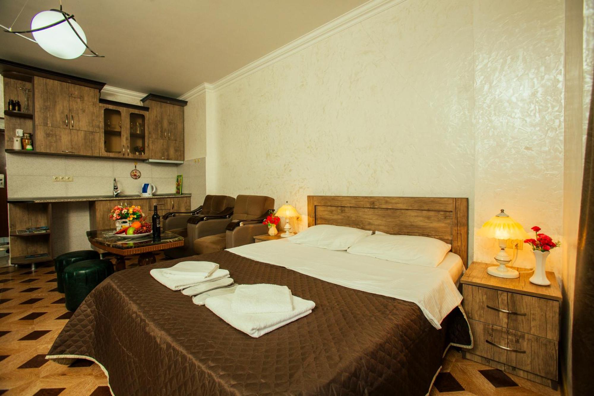 Batumi Royal Apartments ภายนอก รูปภาพ