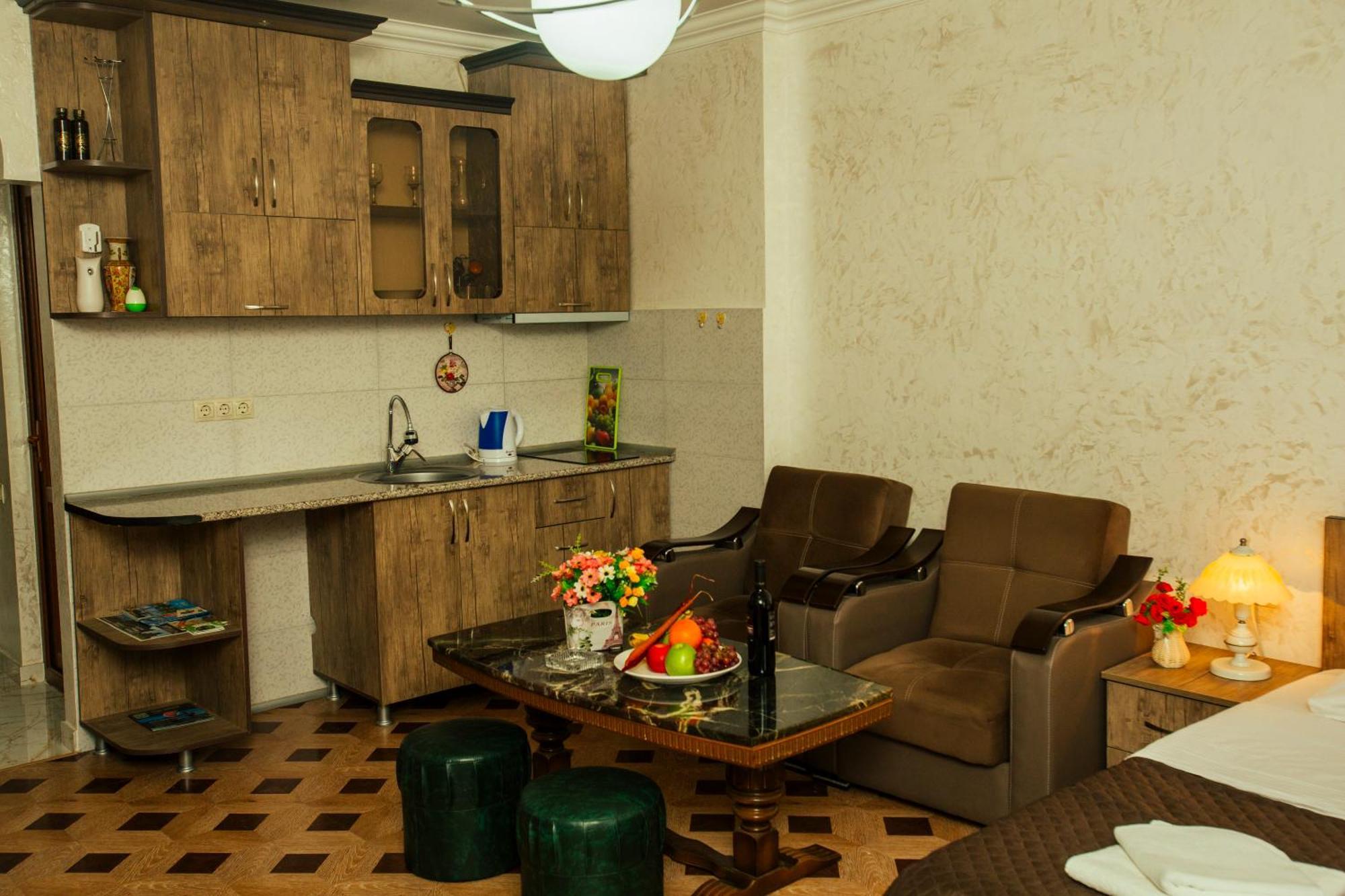 Batumi Royal Apartments ภายนอก รูปภาพ