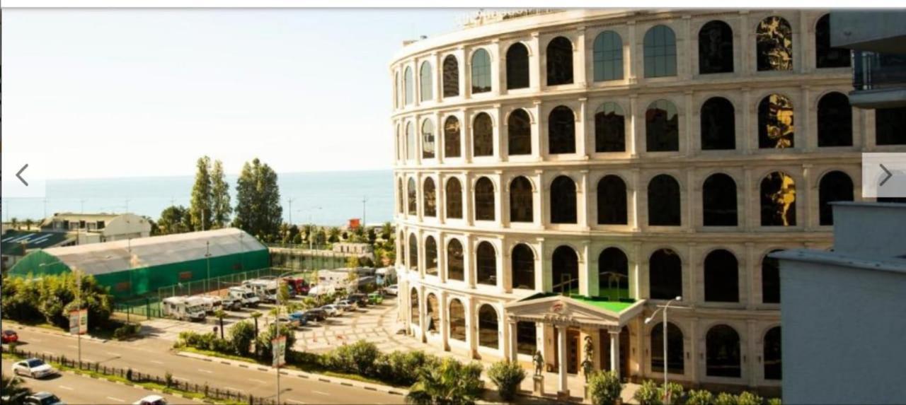 Batumi Royal Apartments ภายนอก รูปภาพ
