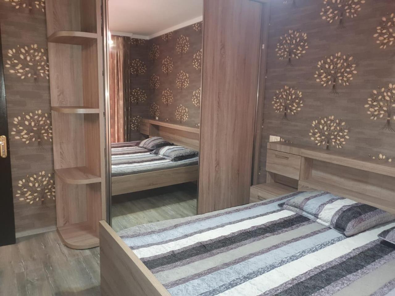 Batumi Royal Apartments ภายนอก รูปภาพ