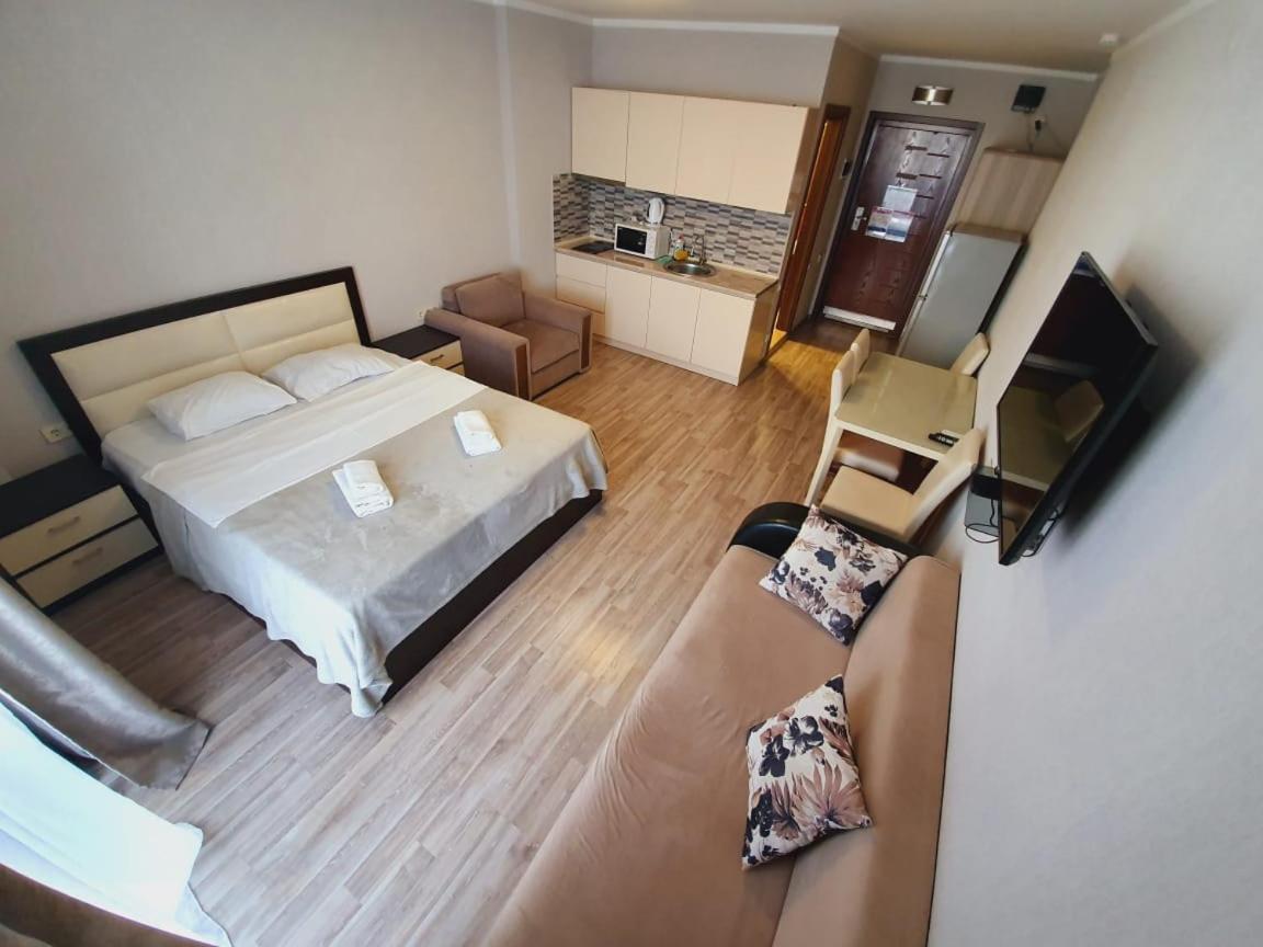 Batumi Royal Apartments ภายนอก รูปภาพ