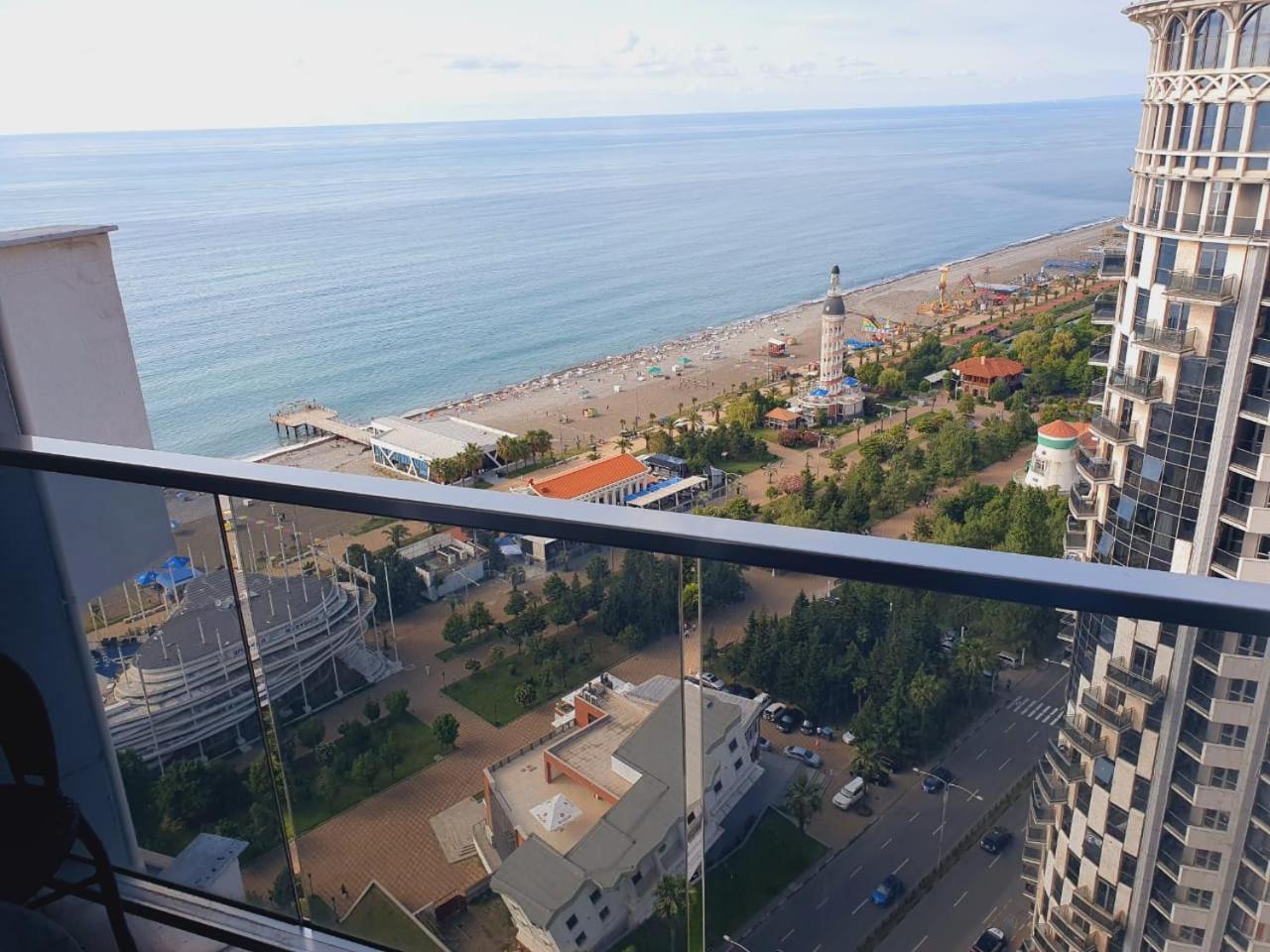 Batumi Royal Apartments ภายนอก รูปภาพ